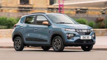 Automobile Dacia visual data 6